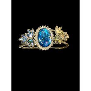 Silver-Tone Hinged Bracelet Abalone Style Design -257